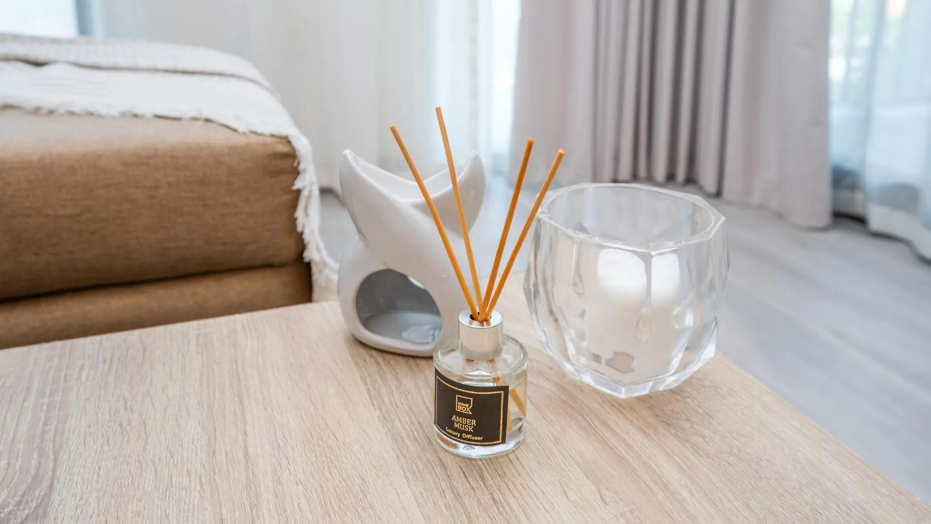 두바이 Chic 1Br In Mesk 1 With Serene Balcony Views By Vibel 아파트 0*,