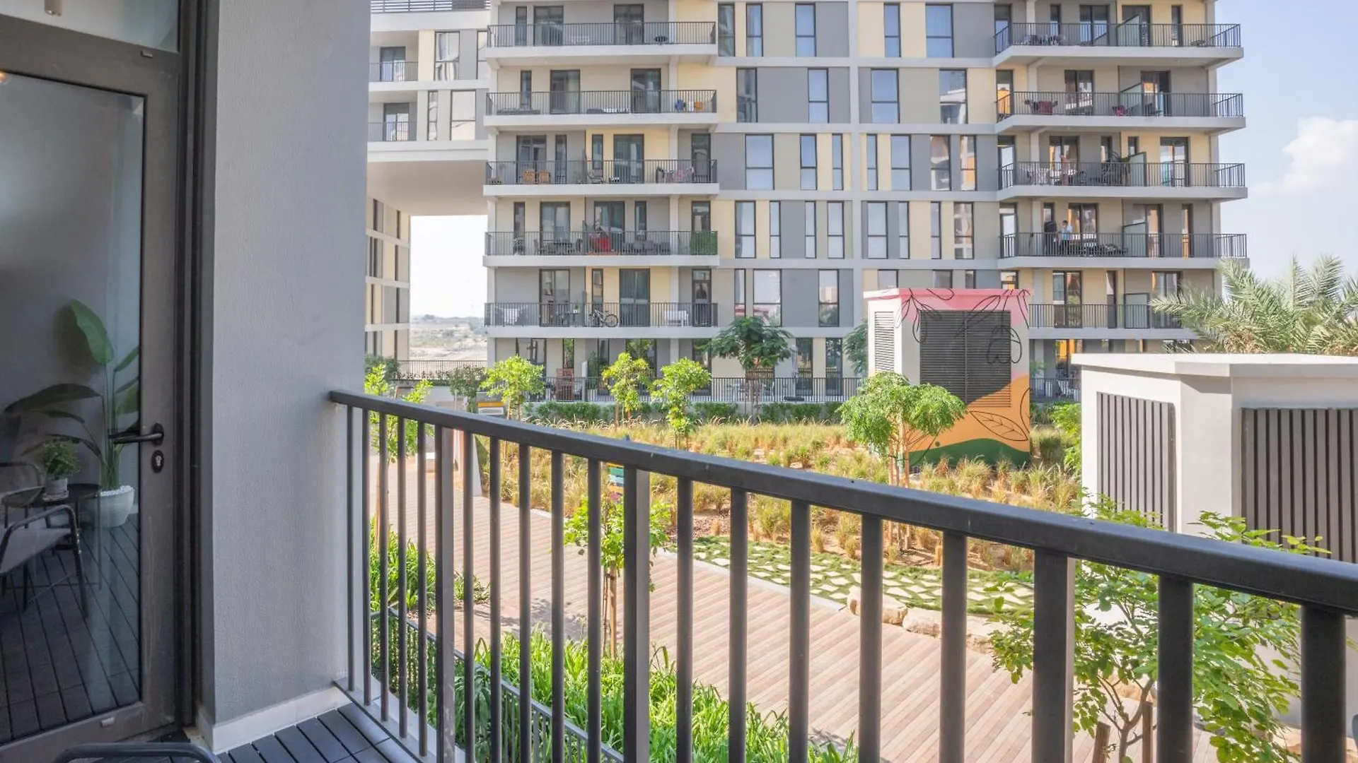 Chic 1Br In Mesk 1 With Serene Balcony Views By Vibel Apartment Dubai United Arab Emirates