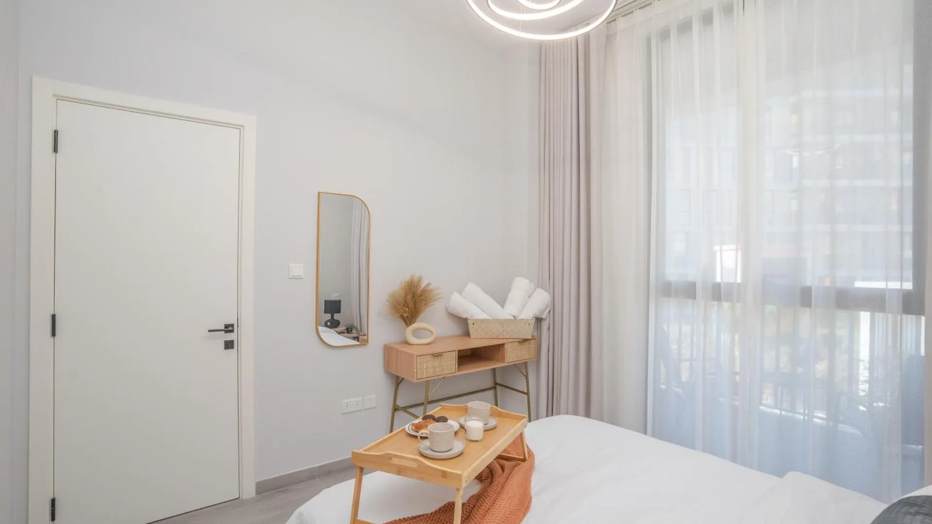 Chic 1Br In Mesk 1 With Serene Balcony Views By Vibel Apartment Dubai