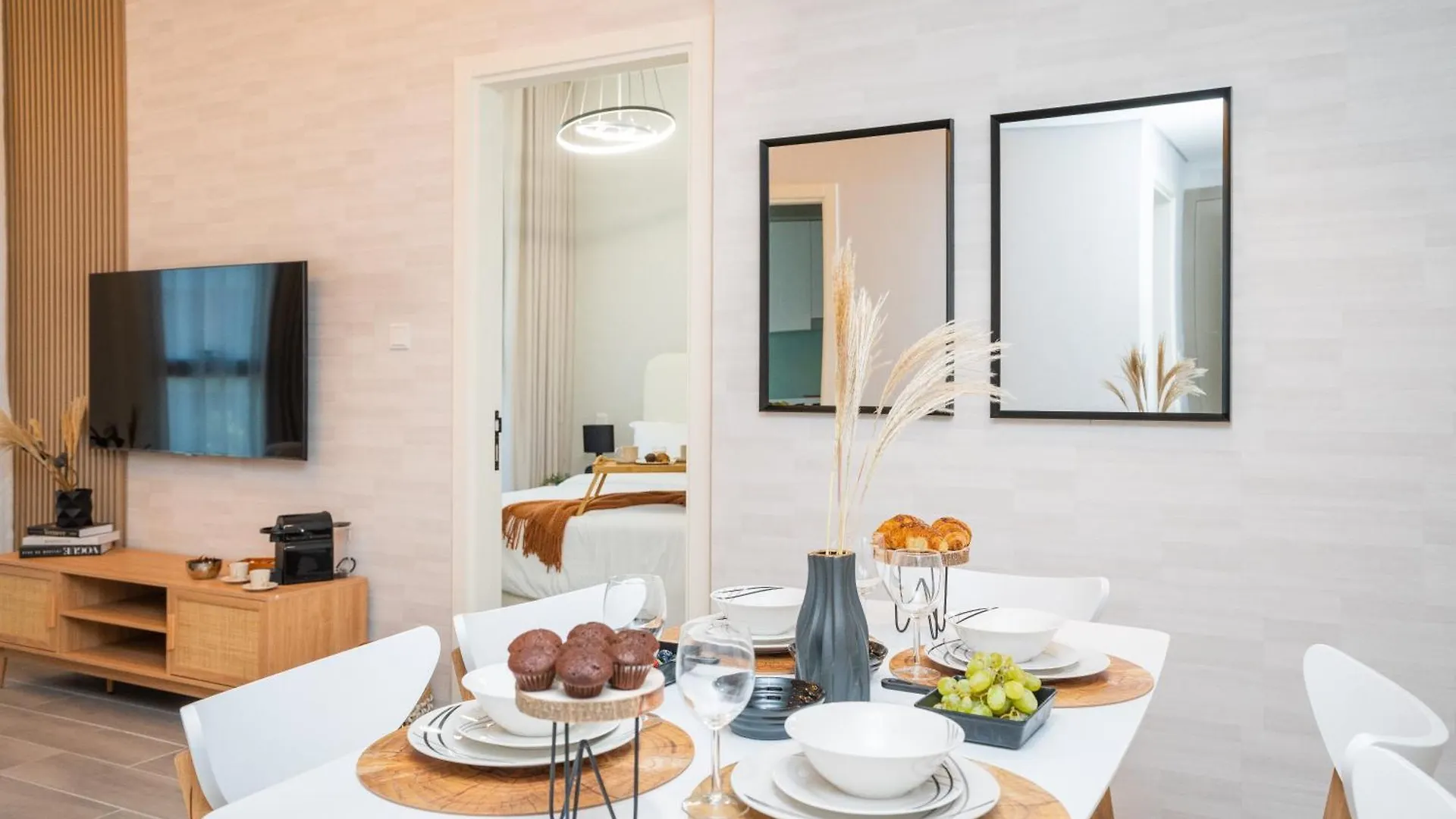 Chic 1Br In Mesk 1 With Serene Balcony Views By Vibel Apartment Dubai